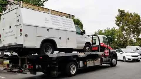 Work Truck Towing Lake Forest CA